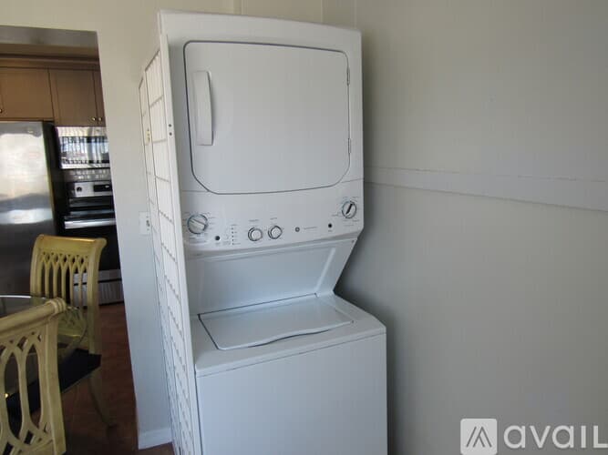 Ormond Beach Apartment: 507 Grandview Ave