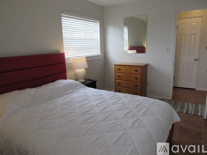 Ormond Beach Apartment: 507 Grandview Ave