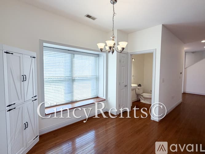 Cincinnati Condo: 1716 Grandmere Ln