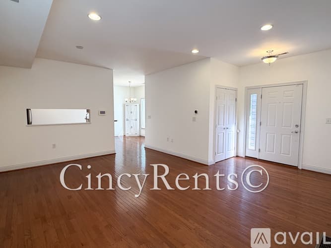 Cincinnati Condo: 1716 Grandmere Ln