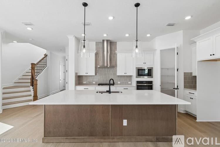Nocatee House: 328 Blue Hampton Dr