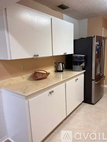Seminole Condo: 11200 102nd Ave N