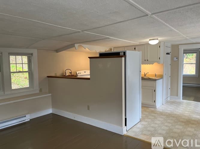 Wilmington House: 94 R Andover Street
