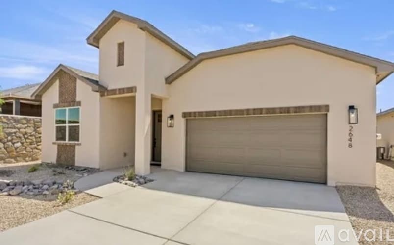 Las Cruces House: 2648 Blue Heron Place