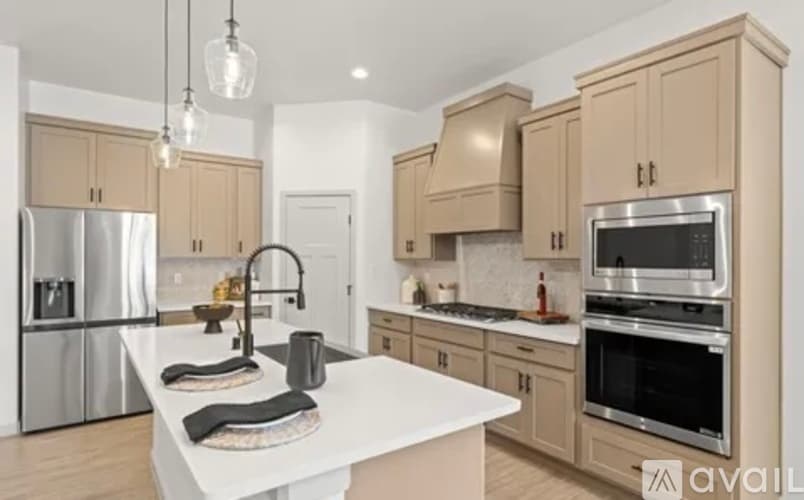 Las Cruces House: 2648 Blue Heron Place