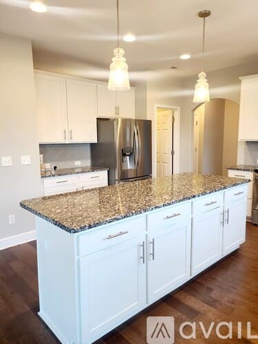 Alvaton House: 7052 Shelton Ln