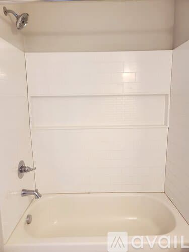 Alvaton House: 7052 Shelton Ln