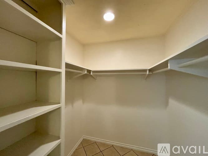 San Diego Apartment: 4246 Van Dyke Ave