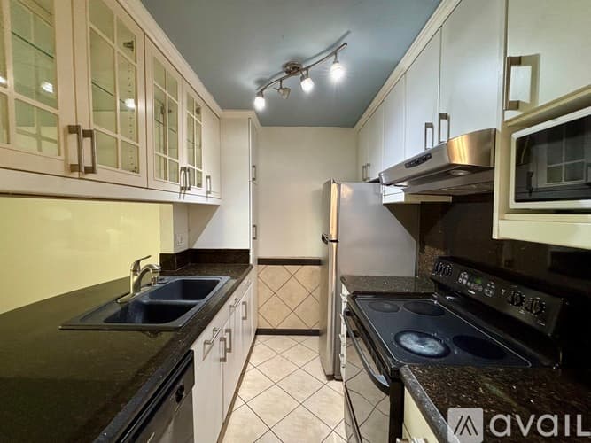 San Diego Apartment: 4246 Van Dyke Ave