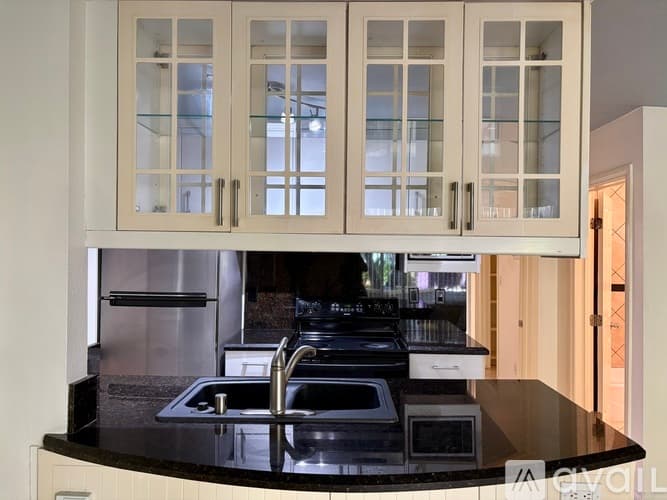 San Diego Apartment: 4246 Van Dyke Ave