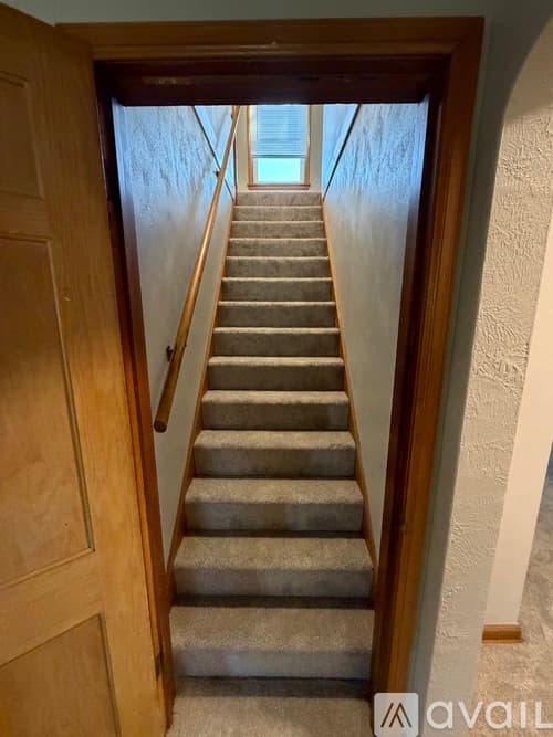 Cedar Rapids House: 139 21st St SW