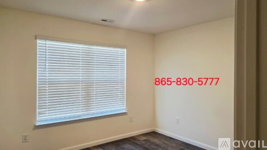 Knox County House: 7525 Cottontail St