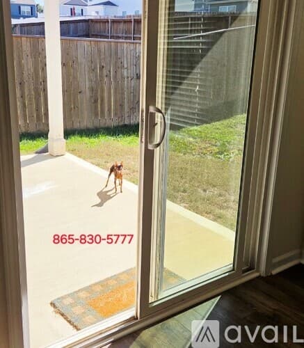 Knox County House: 7525 Cottontail St