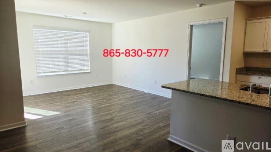 Knox County House: 7525 Cottontail St