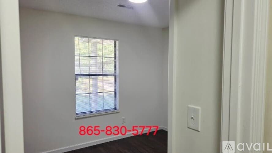 Knoxville House: 6029 Morning Glory Pl