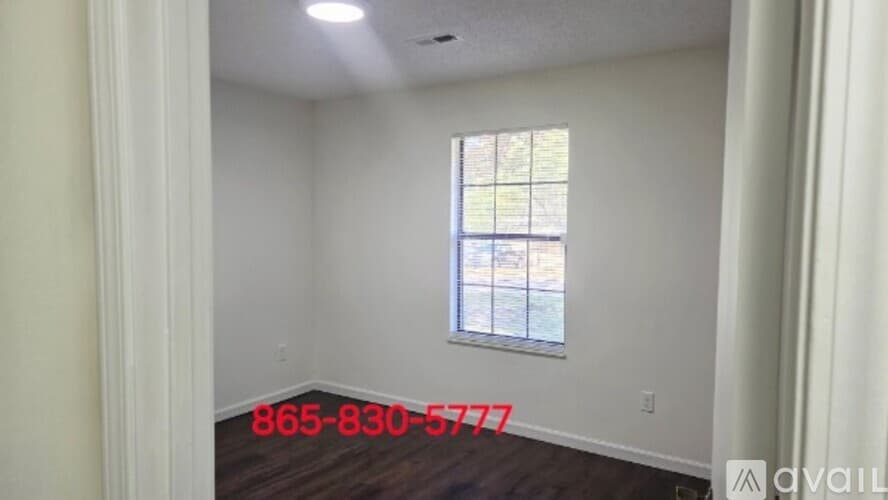 Knoxville House: 6029 Morning Glory Pl