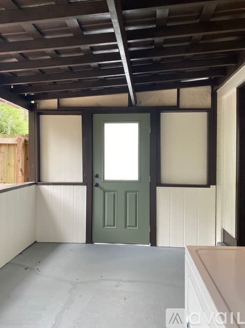 Gainesville House: 115 Southeast 9th Street