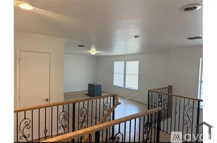 Fort Worth House: 9113 Goldenview Drive