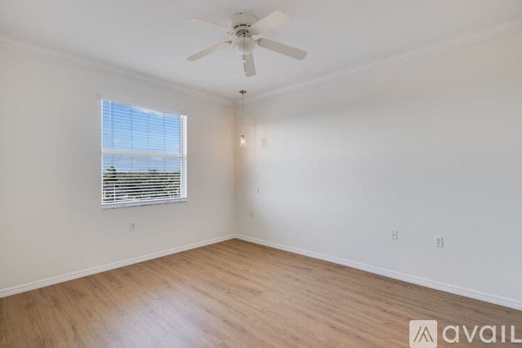 Fort Myers House: 8550 Kingbird Loop Apt 645