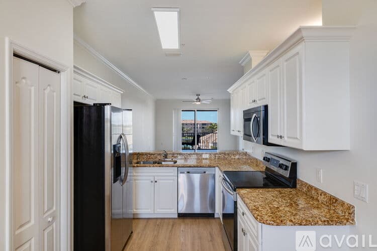 Fort Myers House: 8550 Kingbird Loop Apt 645