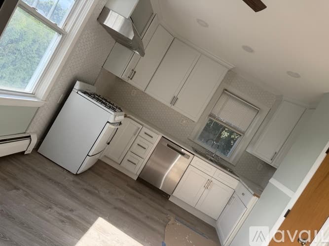 Providence Apartment: 69 Homefield Avenue