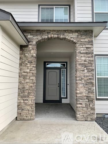 Kennewick House: 1851 S Fescue St