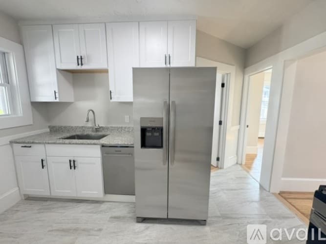 Quincy Apartment: 16 18 Sumner St