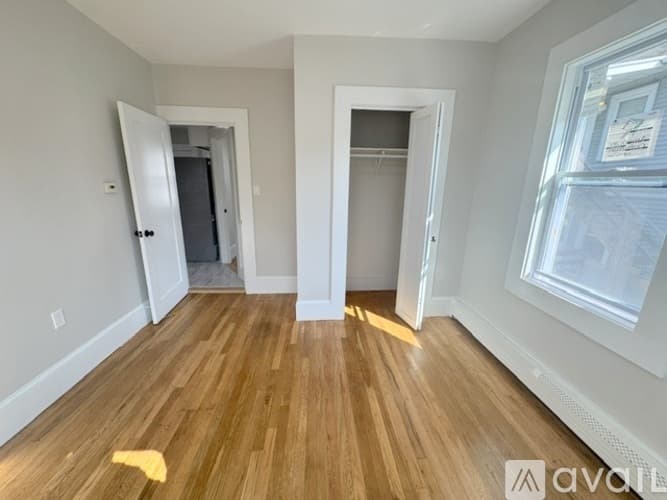 Quincy Apartment: 16 18 Sumner St