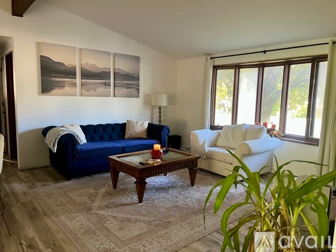 Madison Apartment: 4705 Milwaukee Street