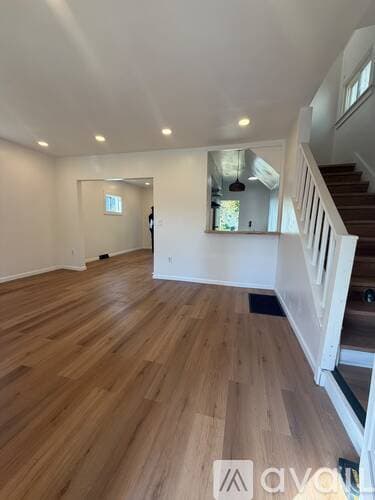 Toledo House: Freeman St