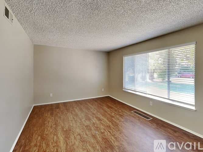Chicago House: 12927 South Saginaw Avenue