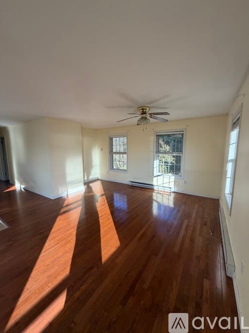 Northwood Apartment: 1351 1st New Hampshire Turnpike