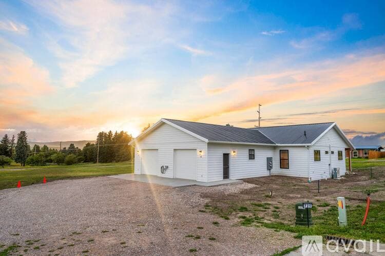 Polson Apartment: 721 Daniah Ln