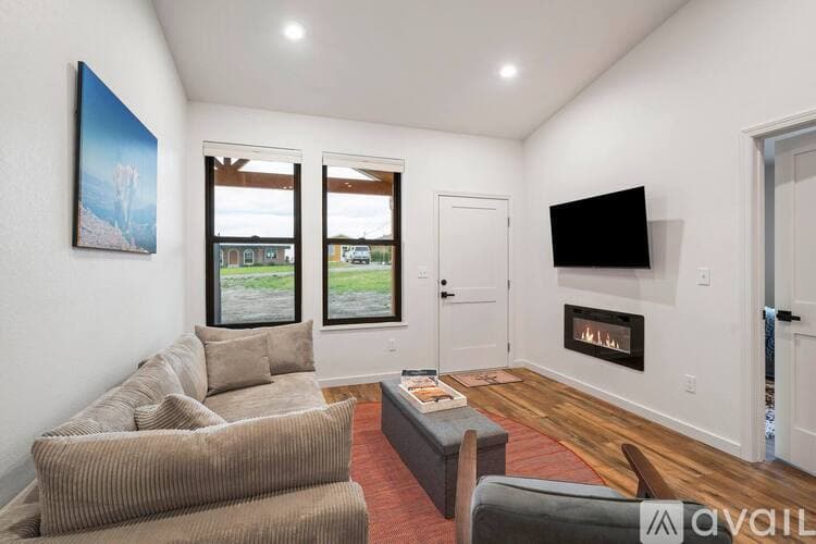 Polson Apartment: 721 Daniah Ln