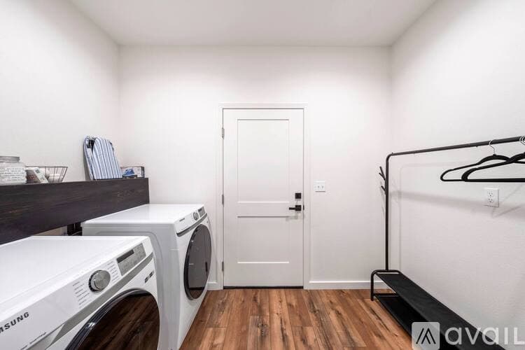 Polson Apartment: 721 Daniah Ln
