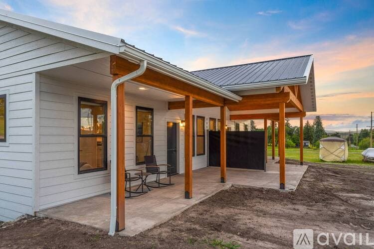 Polson Apartment: 721 Daniah Ln