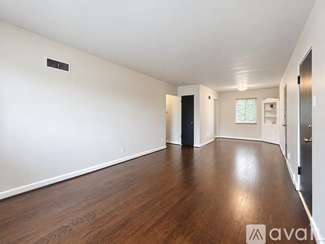 St. Louis Apartment: 5944 Nagel Ave