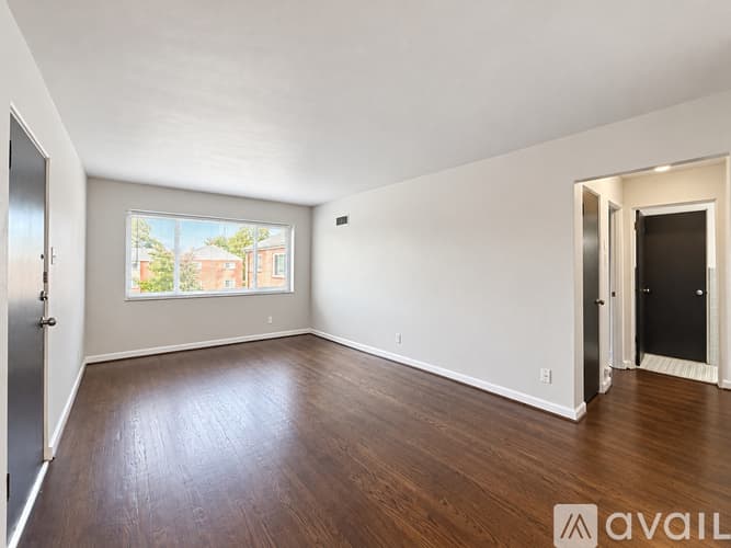 St. Louis Apartment: 5944 Nagel Ave