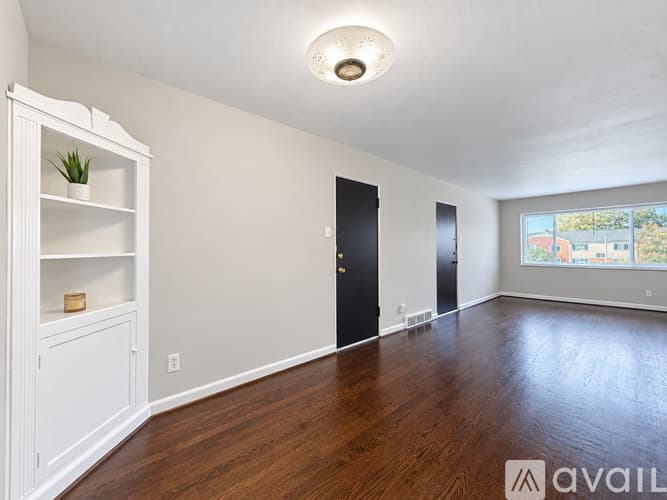 St. Louis Apartment: 5944 Nagel Ave