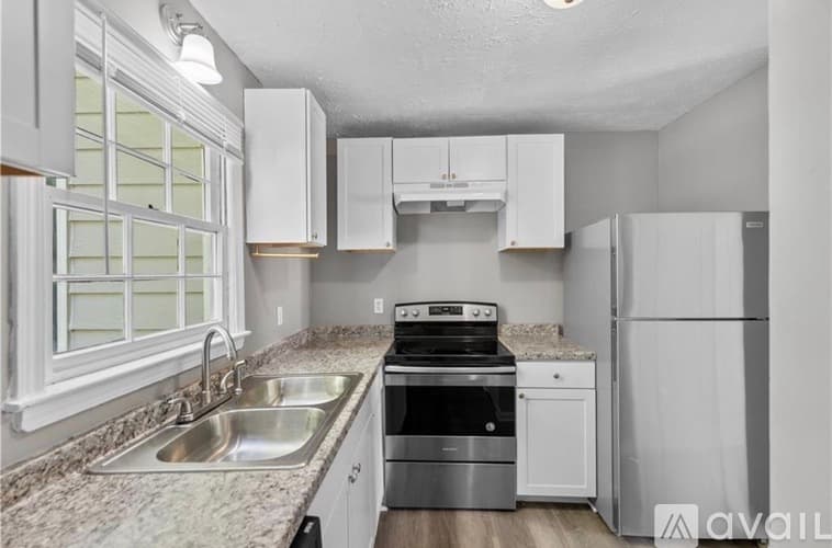 Lawrenceville House: 410 Charter Court