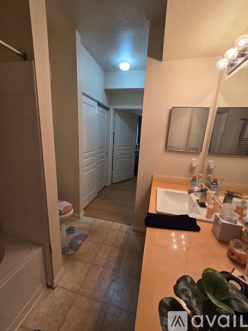 Tampa Condo: 5125 Palm Springs Boulevard