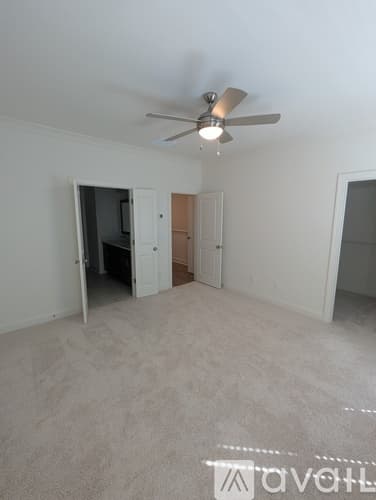 Cumming Townhome: 655 Silva Str