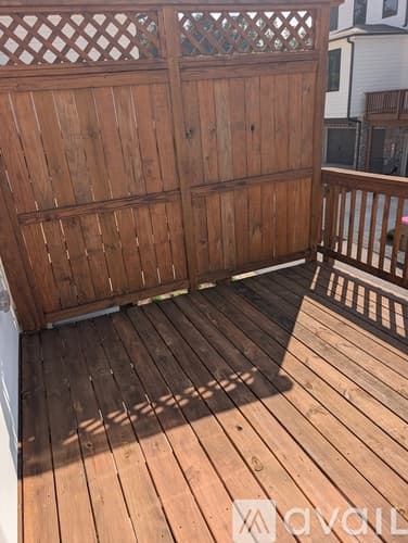 Cumming Townhome: 655 Silva Str