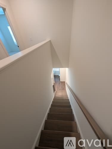 Cumming Townhome: 655 Silva Str