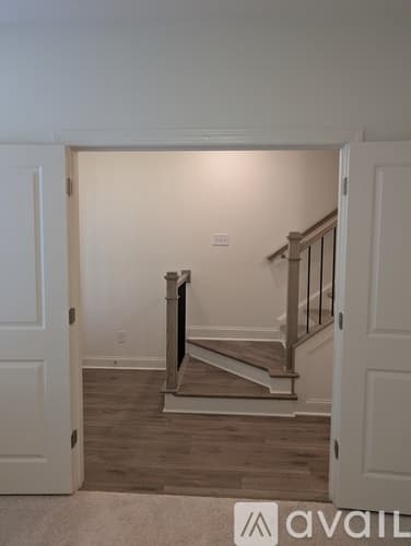 Cumming Townhome: 655 Silva Str