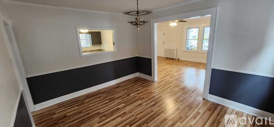 Newark Apartment: 104 Beaumont Place
