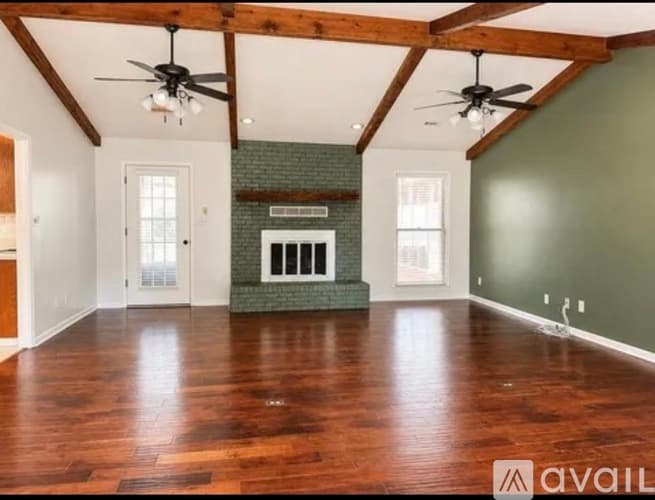 Eufaula House: 210 Irwinton Drive