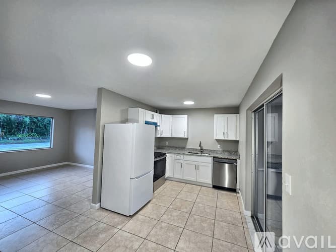 Melbourne House: 1857 Glenwood Drive