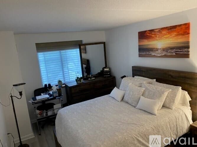 Stoneham Condo: 200 Ledgewood Dr