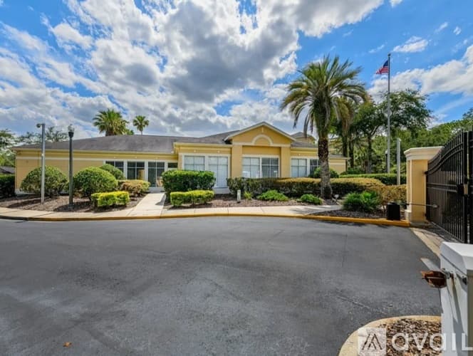 Tampa Condo: 5125 Palm Springs Boulevard